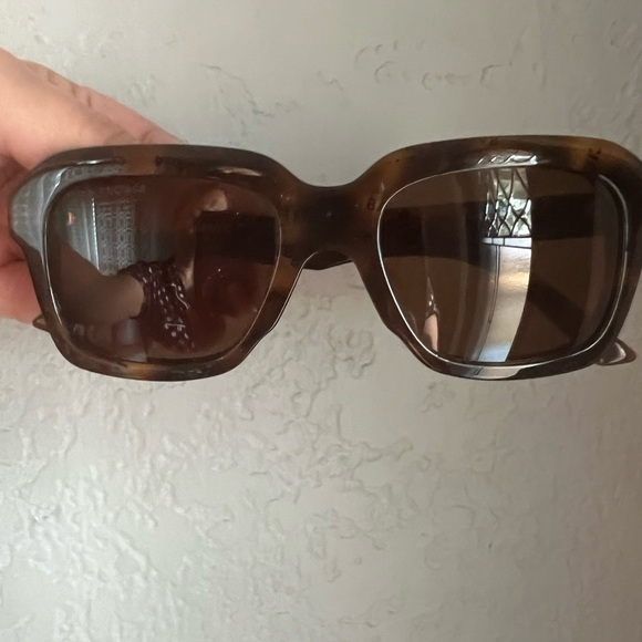 Balenciaga Tortoise Shell Sunglasses - Picture 1 of 6
